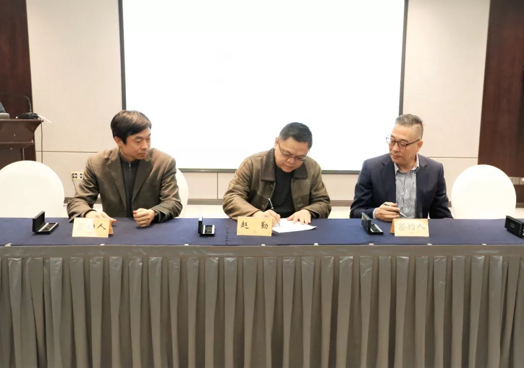 640.webp (13).jpg 640.webp (13).jpg